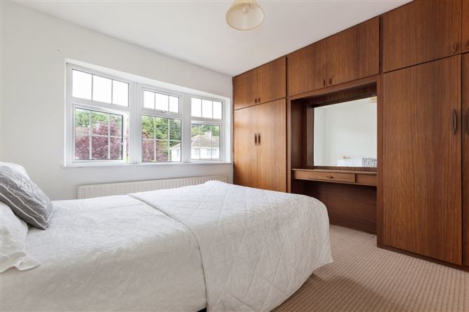 31 Santry Close, Santry, Dublin 9