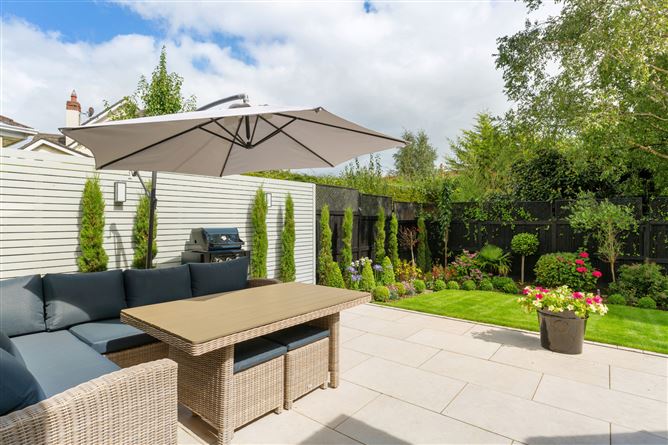 10 Brighton Avenue, Foxrock, Dublin 18