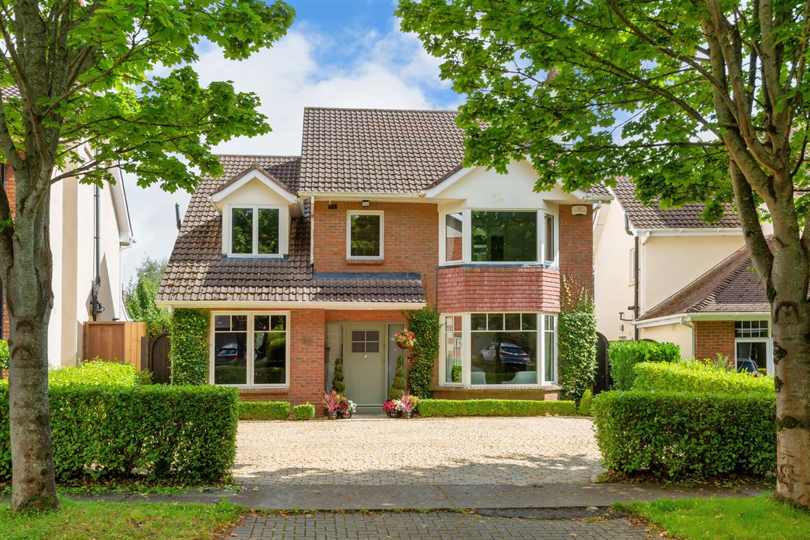 10 Brighton Avenue, Foxrock, Dublin 18
