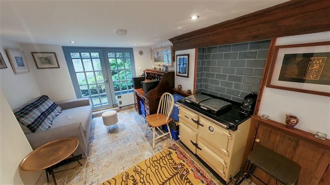Bluebell Cottage, 7 High Street, Inistioge, Kilkenny