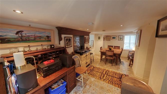 Bluebell Cottage, 7 High Street, Inistioge, Kilkenny