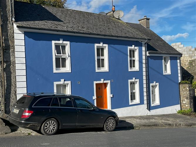 Bluebell Cottage, 7 High Street, Inistioge, Kilkenny