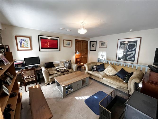 Bluebell Cottage, 7 High Street, Inistioge, Kilkenny