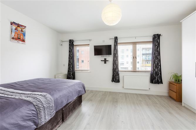 6 Shackleton Vale, Lucan, Co. Dublin