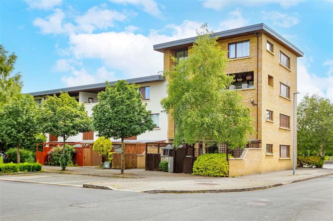 4 Castlegate Square, Adamstown, Lucan, Dublin