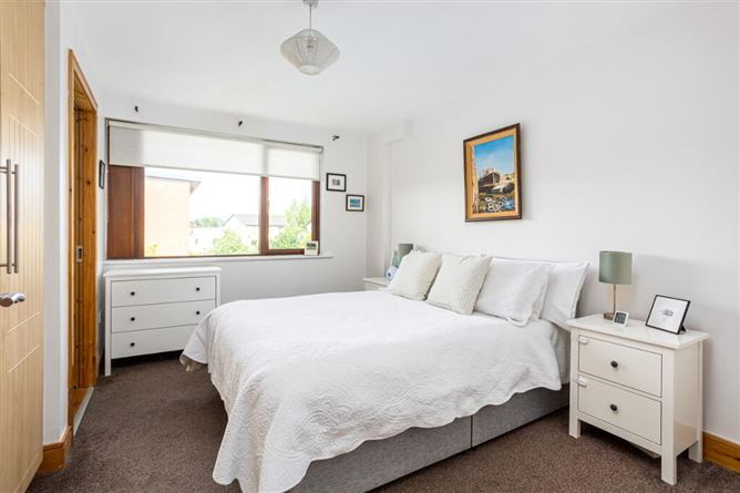 4 Castlegate Square, Adamstown, Lucan, Dublin