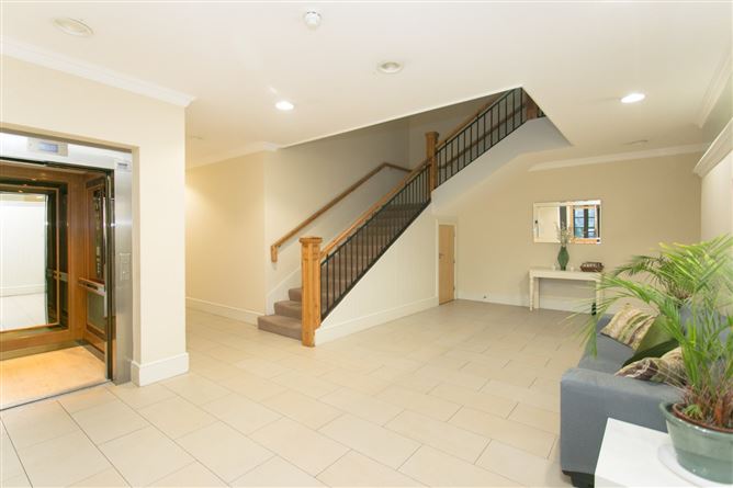 47 Cairnbrook Avenue, Carrickmines, Dublin 18