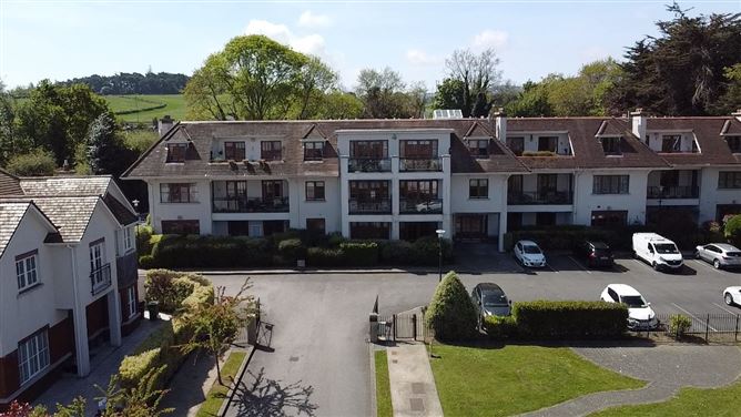 47 Cairnbrook Avenue, Carrickmines, Dublin 18