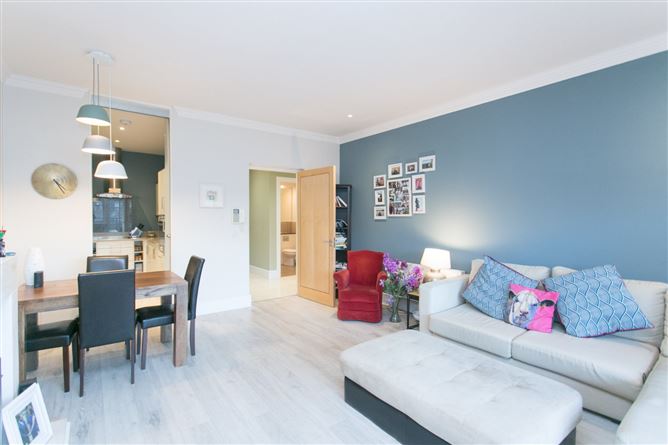 47 Cairnbrook Avenue, Carrickmines, Dublin 18