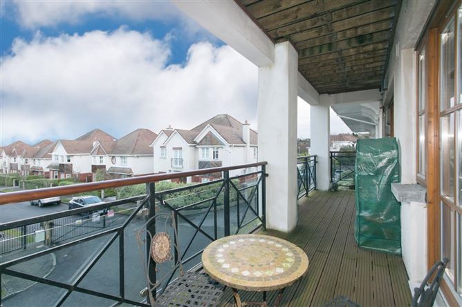 47 Cairnbrook Avenue, Carrickmines, Dublin 18