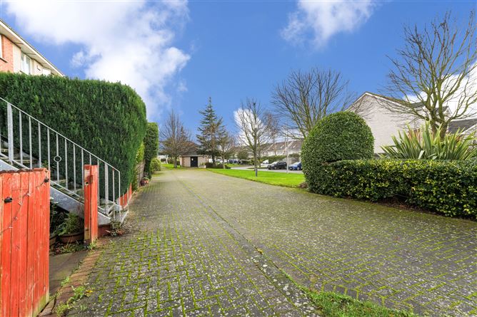 35 Lanesborough Square, Finglas, Dublin 11