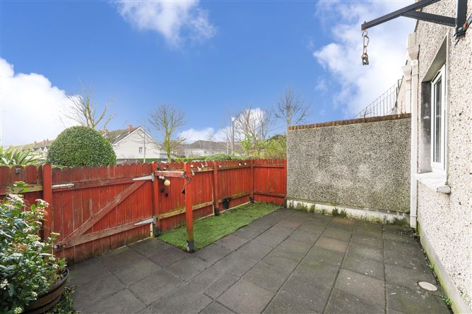 35 Lanesborough Square, Finglas, Dublin 11