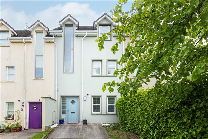 Photo 1 of 27 — 12 Riverside Avenue, Rushbrooke Links, Cobh, Cork