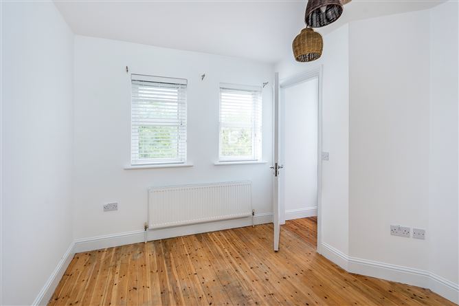 Photo 16 of 27 — 12 Riverside Avenue, Rushbrooke Links, Cobh, Cork