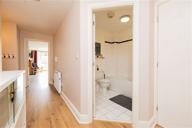 Photo 20 of 24 — 319 Premier Square, Finglas Road, Finglas, Dublin 11