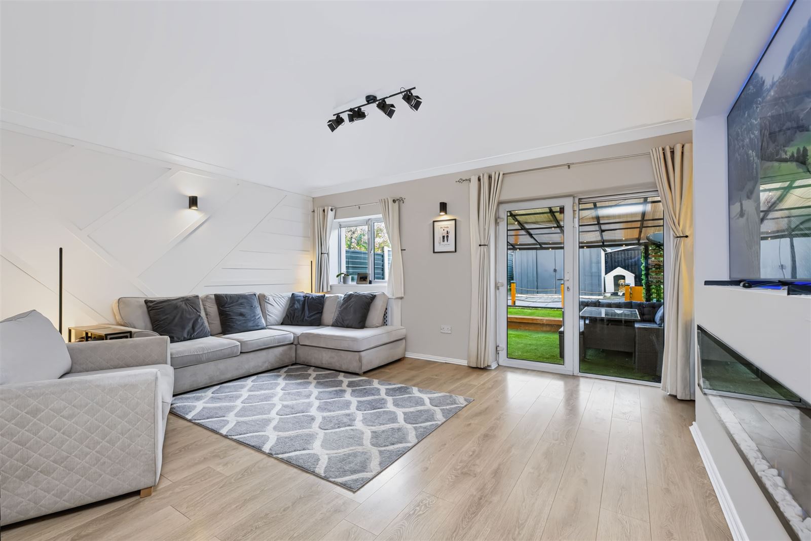 Photo 1 of 27 — 27 Clonuske Green, Balbriggan, County Dublin