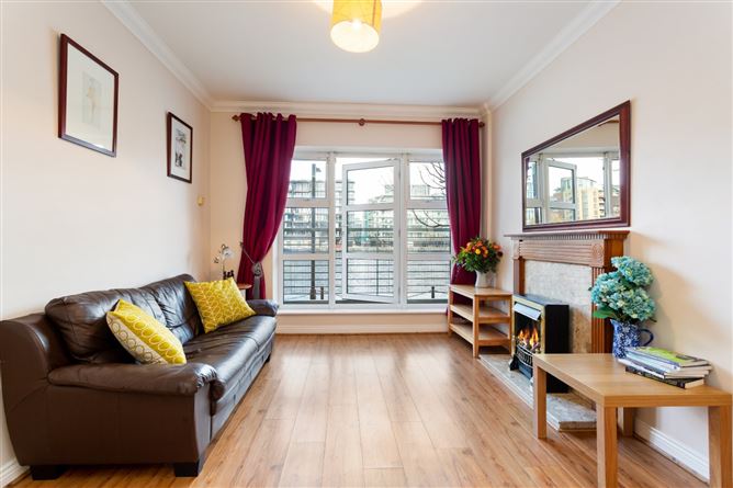 14 The Waterside, Charlotte Quay, Grand Canal Dock, Dublin 4