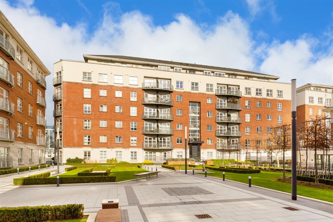 14 The Waterside, Charlotte Quay, Grand Canal Dock, Dublin 4