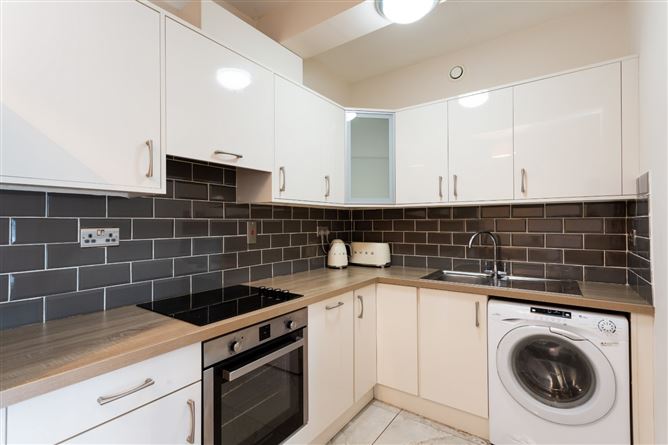 14 The Waterside, Charlotte Quay, Grand Canal Dock, Dublin 4