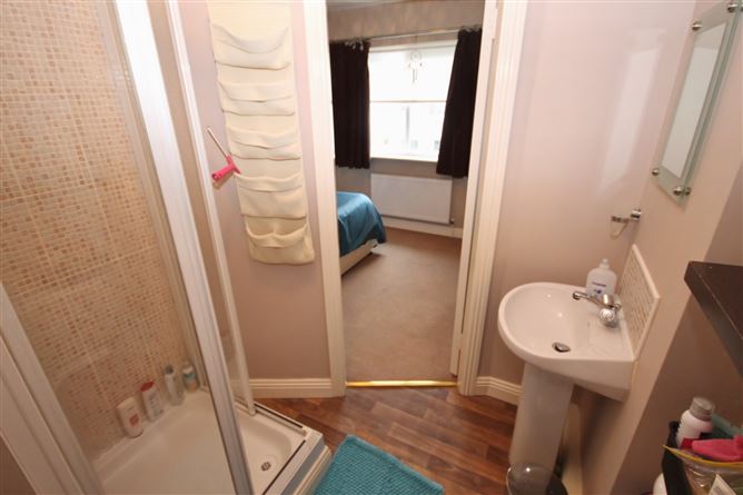 102 Carrig Court, Citywest, Dublin 24