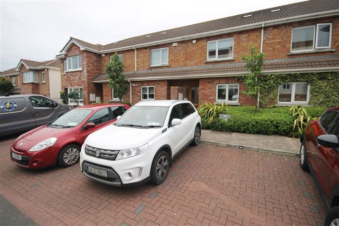 102 Carrig Court, Citywest, Dublin 24
