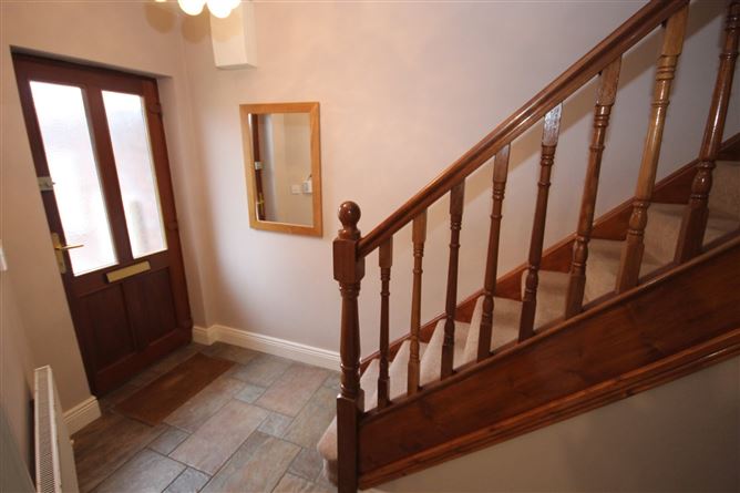 102 Carrig Court, Citywest, Dublin 24