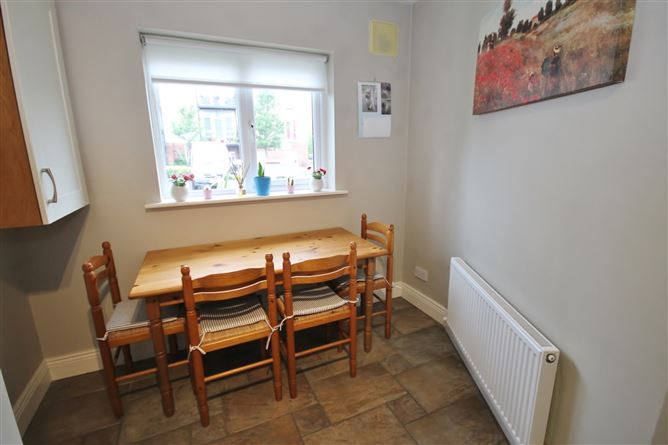 102 Carrig Court, Citywest, Dublin 24