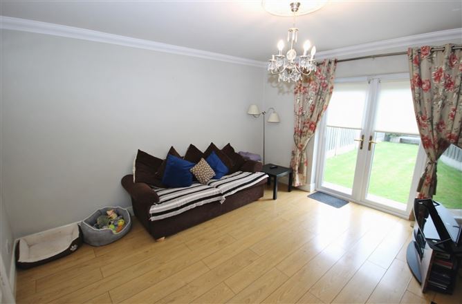 102 Carrig Court, Citywest, Dublin 24