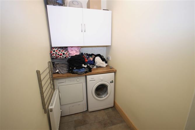 102 Carrig Court, Citywest, Dublin 24