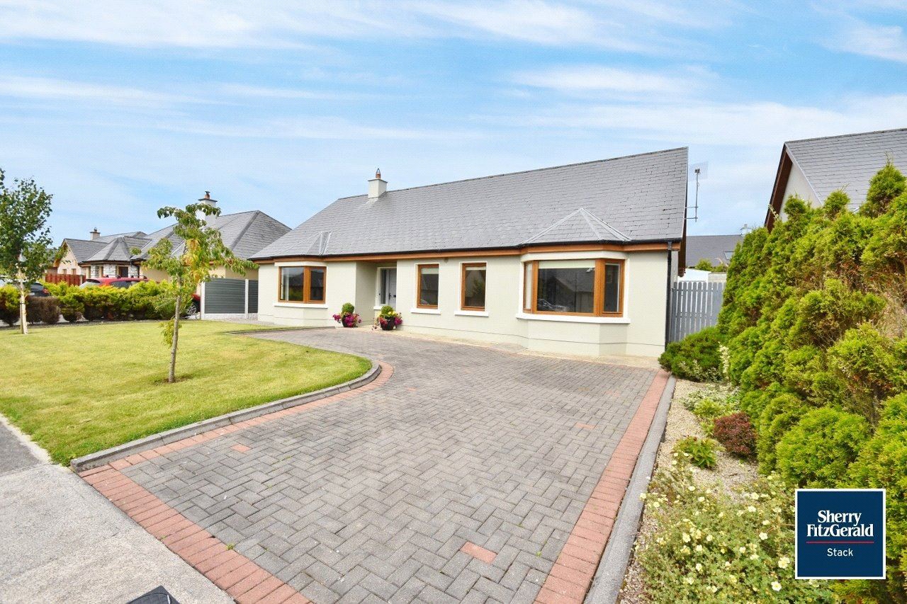 43 Kenny Heights, Listowel, Co. Kerry
