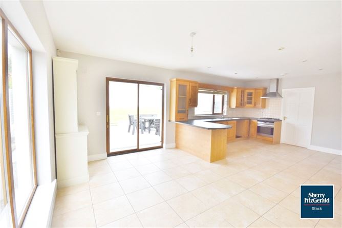 43 Kenny Heights, Listowel, Co. Kerry