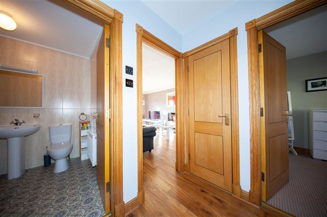 13 Ashleigh Court, Castleknock, Dublin 15