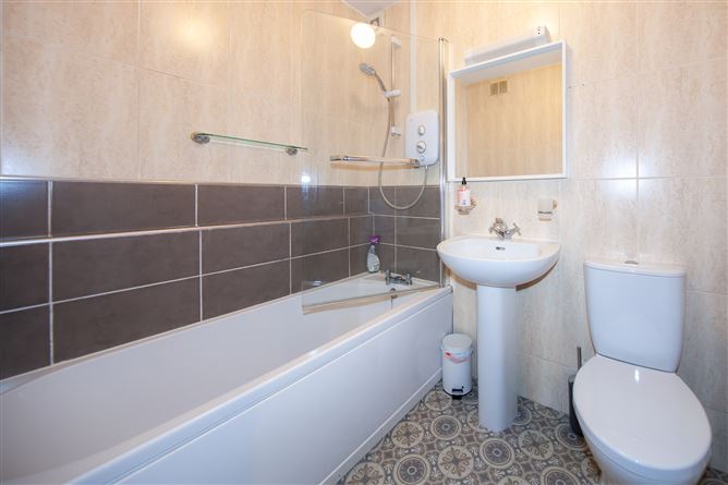 13 Ashleigh Court, Castleknock, Dublin 15