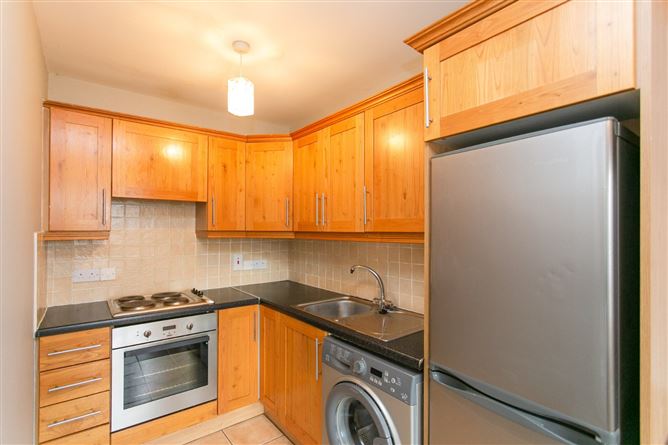 13 Cruagh Close, Stepaside, Dublin 18