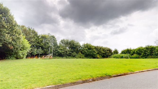 10 Mulberry Crescent, Castleknock, Dublin 15