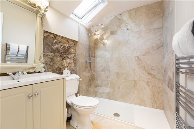 4 Vesey Mews, Monkstown, Co. Dublin