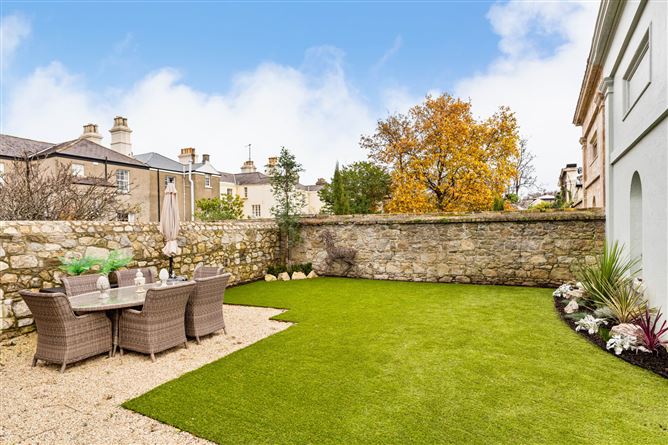 4 Vesey Mews, Monkstown, Co. Dublin