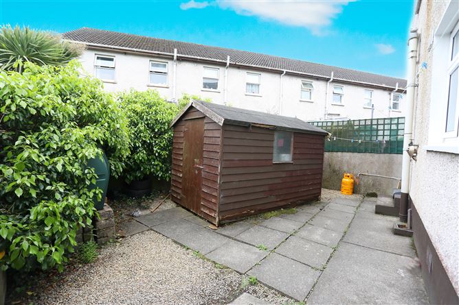 8 Moy Court, Ballina, Mayo