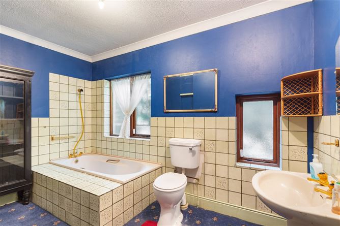 The Mews, 15A Longford Terrace, Monkstown, Co. Dublin