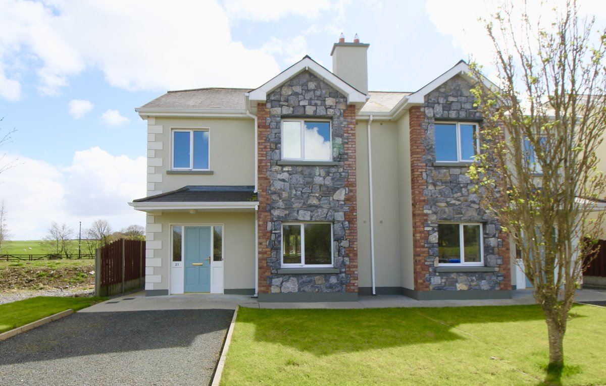 21 Ashwood, Knockcroghery, Co. Roscommon