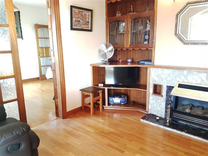 Pooreen House,H91DXV4, Inverin, Galway