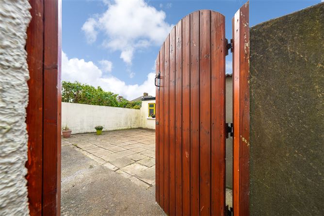 19 ELM MOUNT COURT, Beaumont, Dublin 9