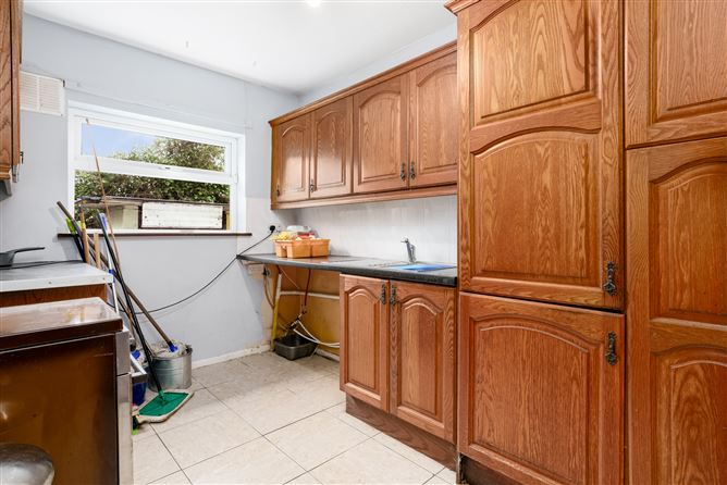 Kilwarden, Kill, Co. Kildare