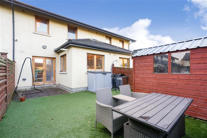 32 The Stables, Kill, Kildare