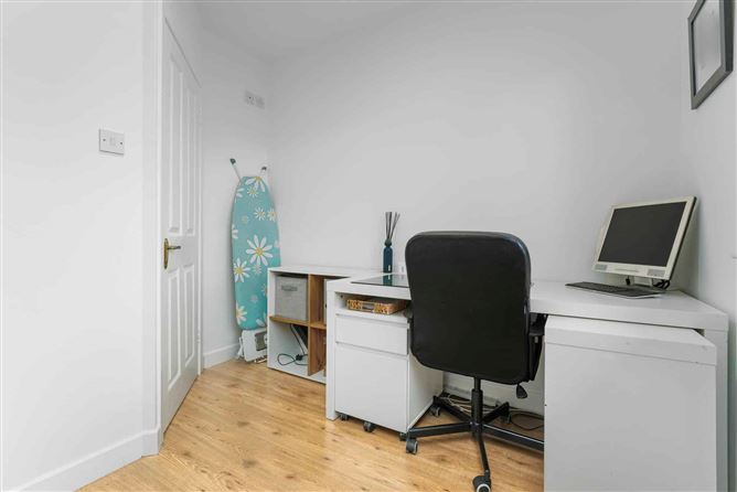 7 Foxborough Crescent, Lucan, Co. Dublin, K78 Y623