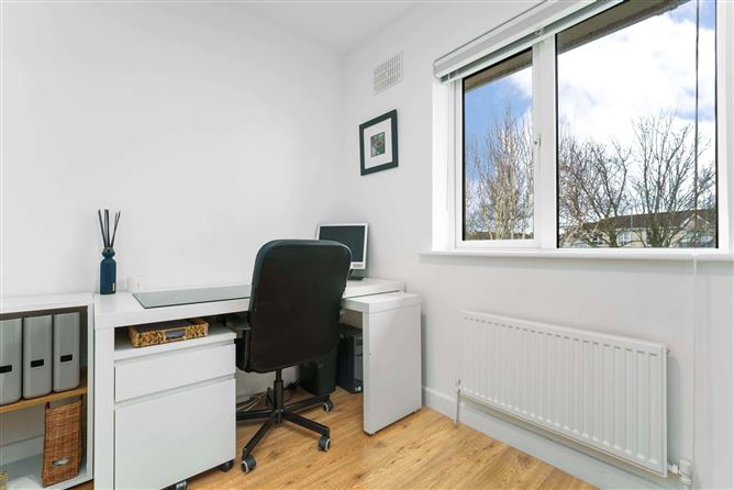 7 Foxborough Crescent, Lucan, Co. Dublin, K78 Y623