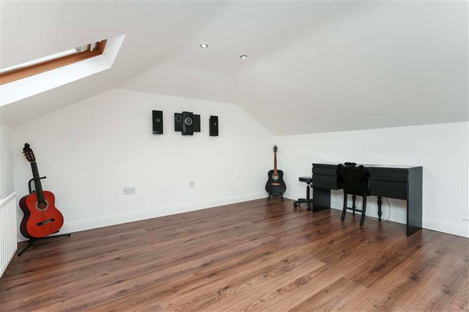 7 Foxborough Crescent, Lucan, Co. Dublin, K78 Y623