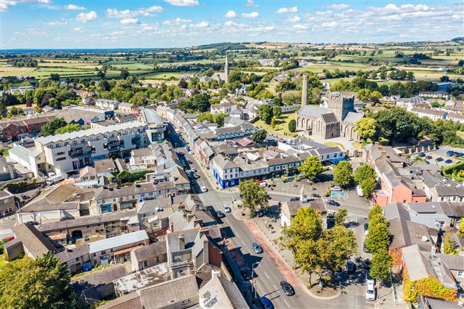 2 Claregate Court, Kildare Town, Kildare