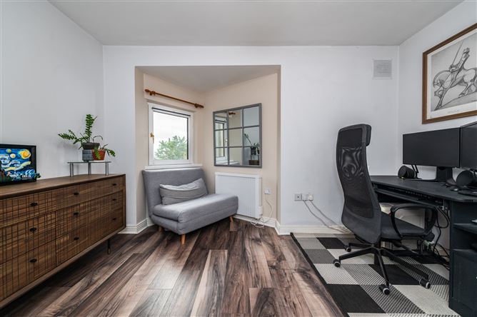 2 Claregate Court, Kildare Town, Kildare