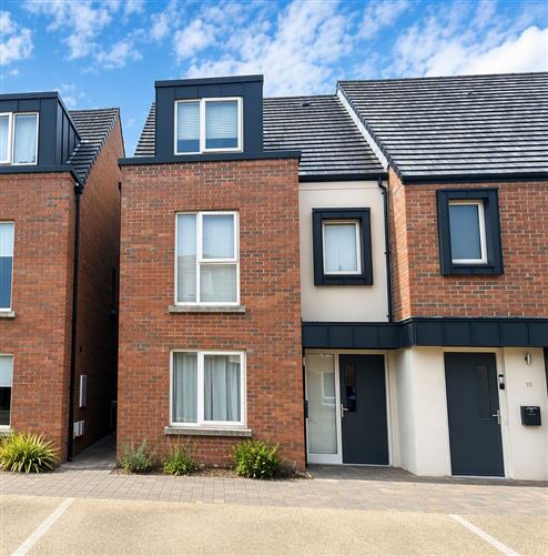 Photo 1 of 20 — 9 Newtown Wood, Newtownstabalan, Drogheda, Louth